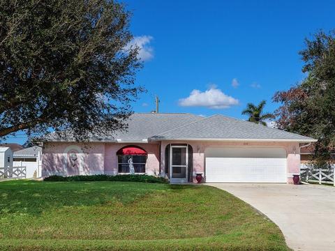 265 E Seminole Dr, Venice, FL 34293 photo 1