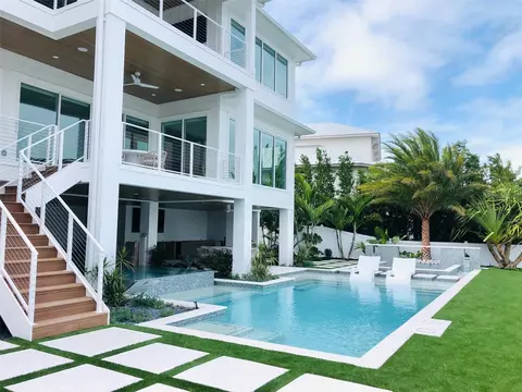 8323 Marina Dr, Holmes Beach, FL 34217