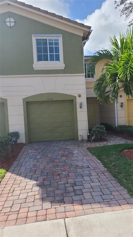 304 SE Bloxham Way, Stuart, FL 34997 photo 1