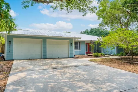 5915 Brown Ln, Sarasota, FL 34232