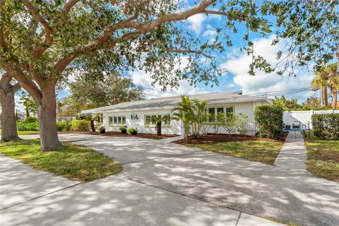 804 Harbor Dr S, Venice, FL 34285