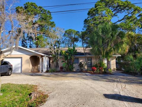 4545 Hale St, Sarasota, FL 34233