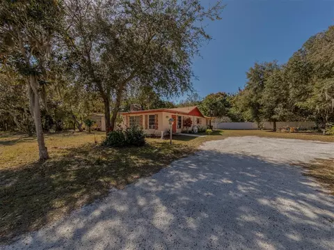 371 N Albee Farm Rd N, Nokomis, FL 34275