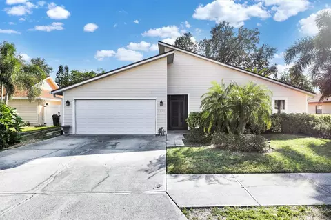 4059 Lancaster Dr, Sarasota, FL 34241