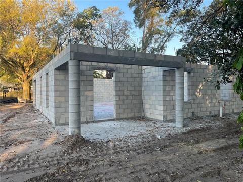 714 17th St E, Bradenton, FL 34208