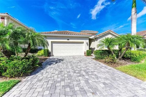 5432 Cartagena Dr, Sarasota, FL 34233