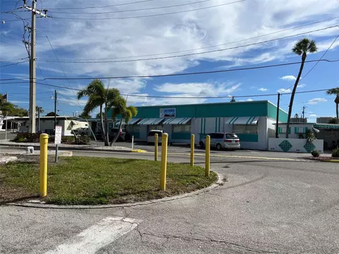 73 Main St, Palmetto, FL 34221