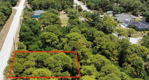 15453 Chamberlain Blvd, Port Charlotte, FL 33953