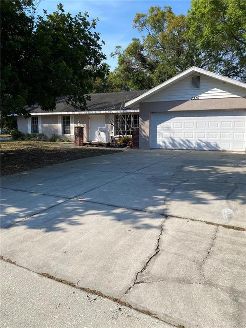 7316 8th Ave NW, Bradenton, FL 34209