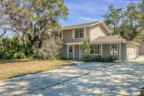 23 Horton Cir, Sarasota, FL 34232