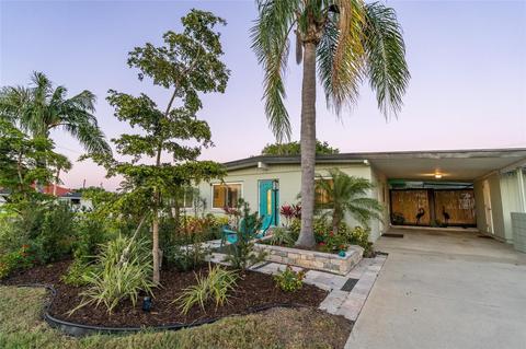 705 Harbor Dr S, Venice, FL 34285