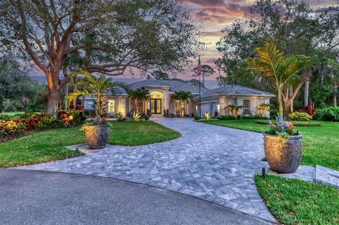 482 E Macewen Dr, Osprey, FL 34229