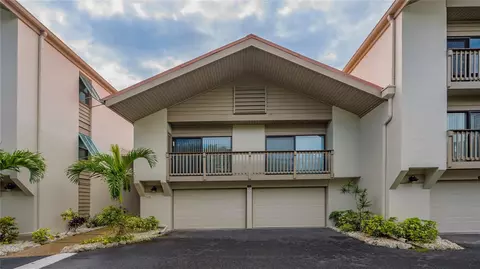 1129 Lake House Cir #C-113, Sarasota, FL 34242