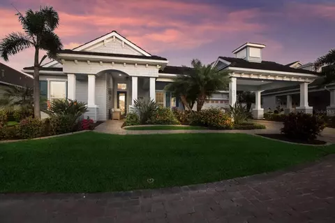 577 Mast Dr, Bradenton, FL 34208