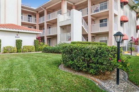 6505 Stone River Rd #210, Bradenton, FL 34203