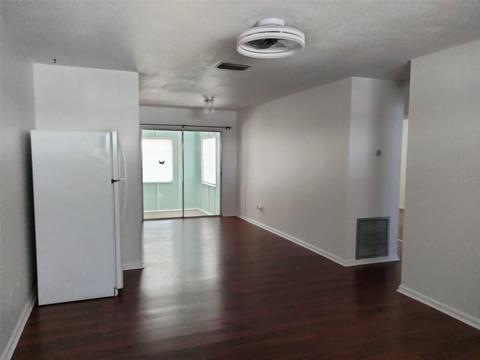 4507 9th St W #H6, Bradenton, FL 34207