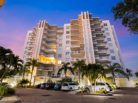 1660 Summerhouse Ln #302, Sarasota, FL 34242