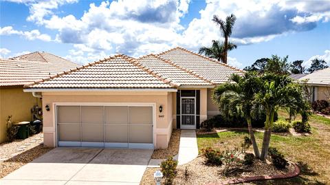 8443 Gateway Ct, Englewood, FL 34224