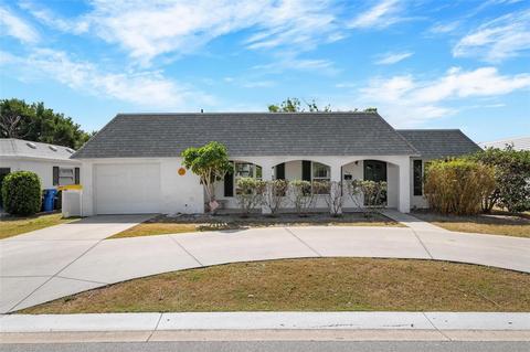 908 Inlet Cir, Venice, FL 34285 photo 1