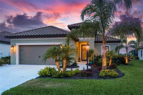 224 Cassano Dr, Nokomis, FL 34275