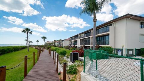 3440 Wild Oak Bay Blvd #128, Bradenton, FL 34210