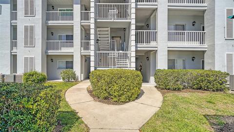 408 Cerromar Cir S #330, Venice, FL 34293