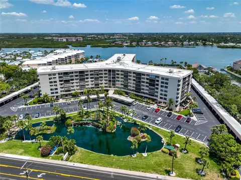 5855 Midnight Pass Rd #127, Sarasota, FL 34242