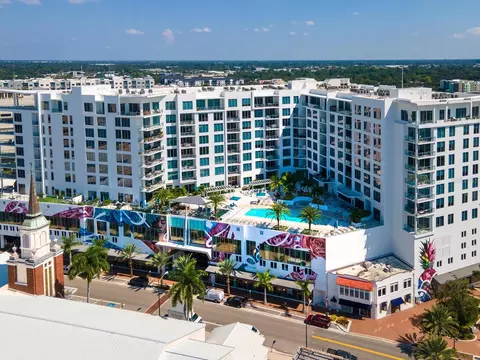 111 S Pineapple Ave #901, Sarasota, FL 34236