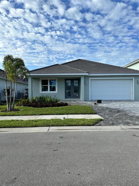 5233 Willow Lake Ct, Sarasota, FL 34233