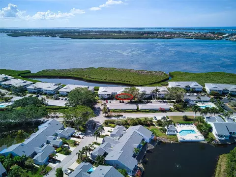 1273 Edgewater Cir #85, Bradenton, FL 34209