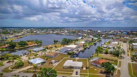119 Cousley Dr SE, Port Charlotte, FL 33952