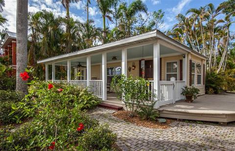 111 Chasteen St, Punta Gorda, FL 33950