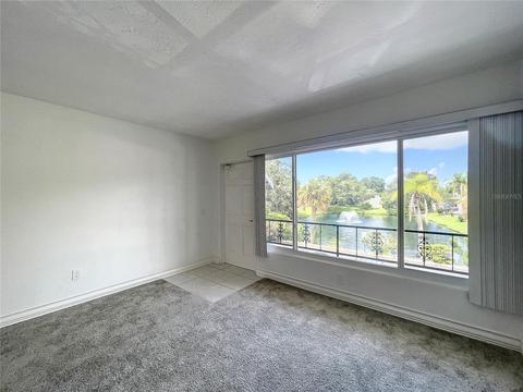 4143 56th St N #1001, Kenneth City, FL 33709