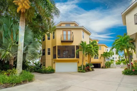 440 Canal Rd #C, Sarasota, FL 34242