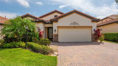 4689 Royal Dornoch Cir, Bradenton, FL 34211