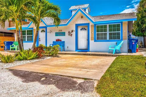 2515 Avenue C #A&B, Bradenton Beach, FL 34217