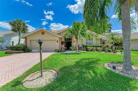 6510 Stone River Rd, Bradenton, FL 34203
