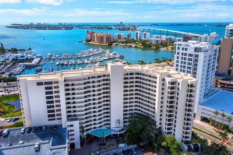 1255 N Gulfstream Ave #905, Sarasota, FL 34236