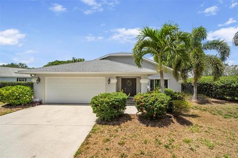 7489 Eleanor Cir, Sarasota, FL 34243