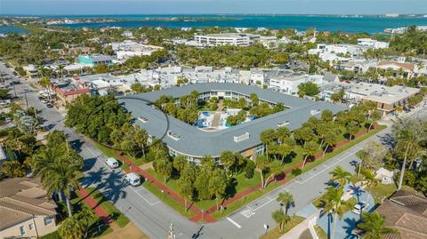 500 S Washington Dr #11A, Sarasota, FL 34236