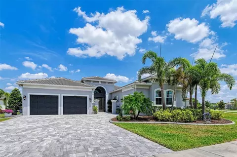 4912 Pamplona Ct, Wimauma, FL 33598