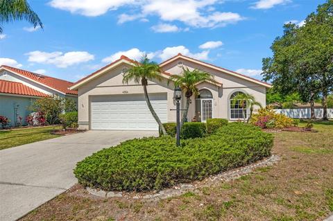 4324 Marcott Cir, Sarasota, FL 34233