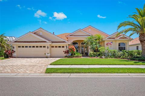 2717 Harvest Dr, Sarasota, FL 34240