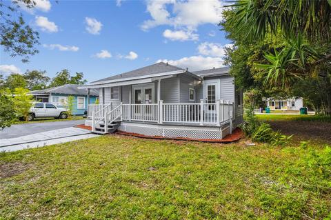 1517 5th St W, Palmetto, FL 34221