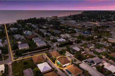 4909 Gulf Dr #2A, Holmes Beach, FL 34217