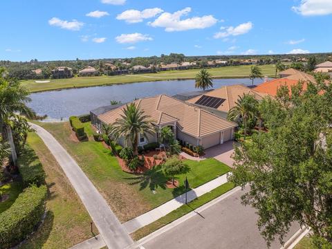 7771 Camden Harbour Dr, Bradenton, FL 34212