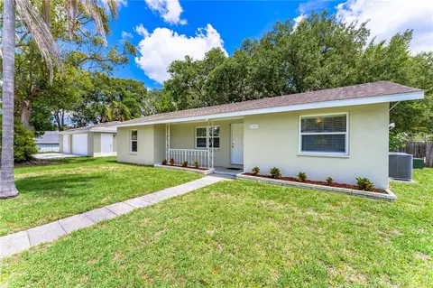 2905 Bahia Vista St, Sarasota, FL 34239