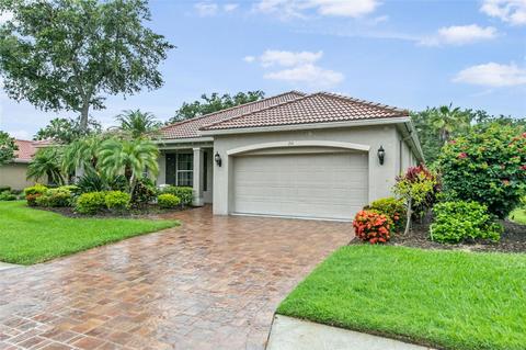 714 Misty Pond Ct, Bradenton, FL 34212