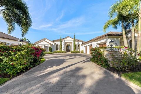 8495 Lindrick Ln, Bradenton, FL 34202