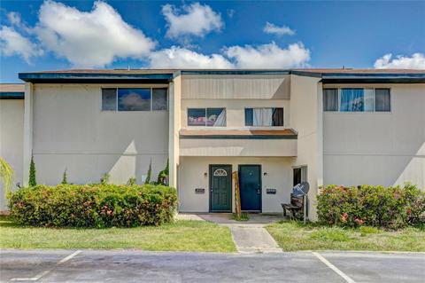 969 Whitman Dr #969, Sarasota, FL 34243